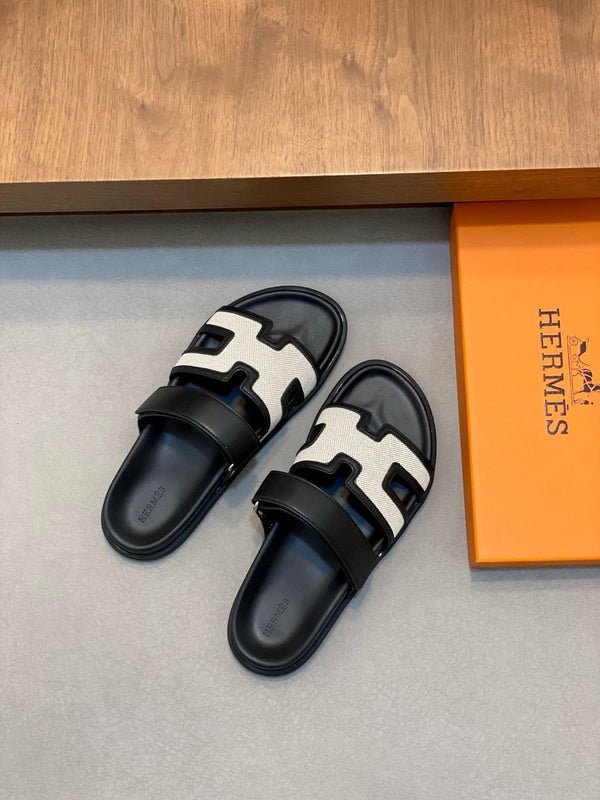 Sandali da uomo HM Chypre in pelle di vacchetta bianca e nera 642697