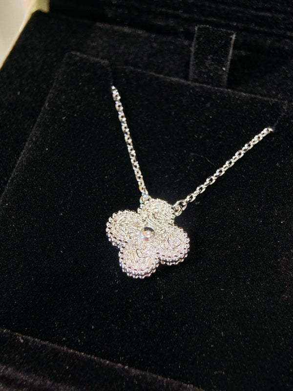 VCA Clover Vintage The Lava Foil Necklace