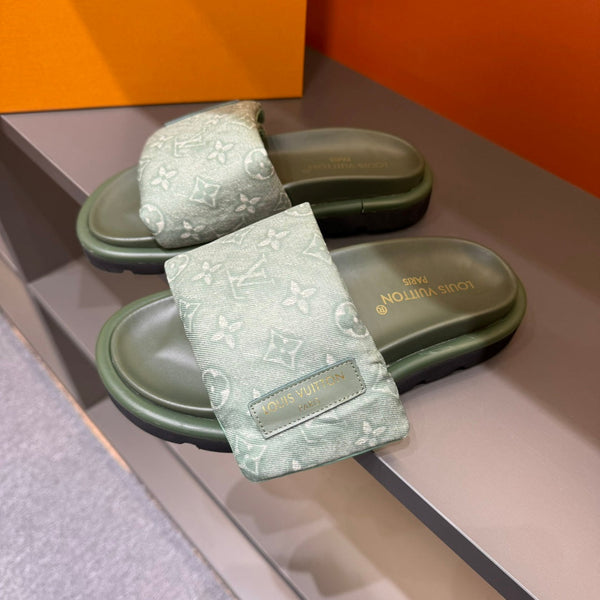 LV VELCRO SLIPPERS IN OLIVE GREEN MONOGRAM JACQUARD