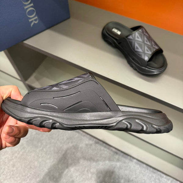 CD H-TOWN SANDAL BLACK AND THISTLE CALFSKIN