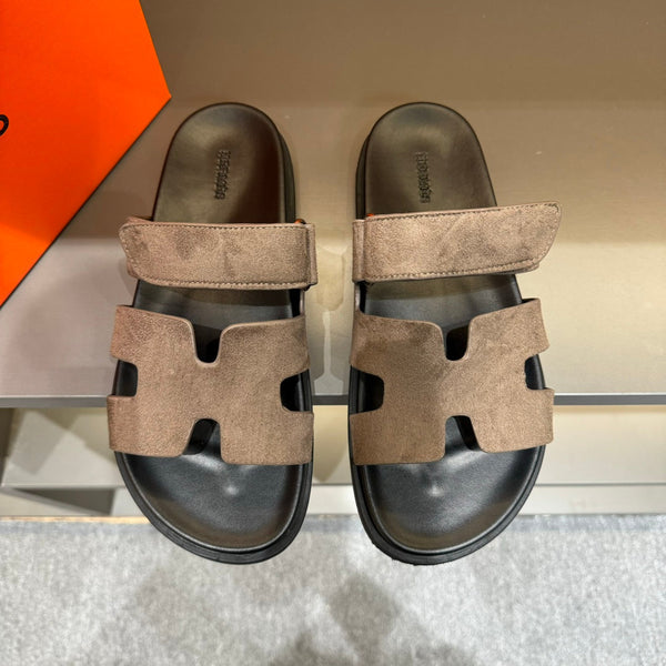 SANDALO HM CHYPRE IN CAMOSCIO MARRONE
