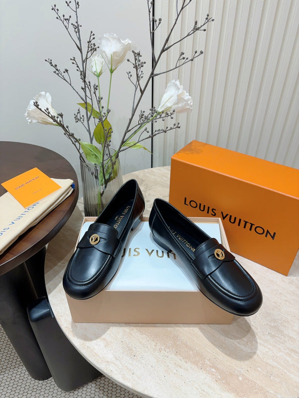 LV Soho Loafers Plain Black Calfskin