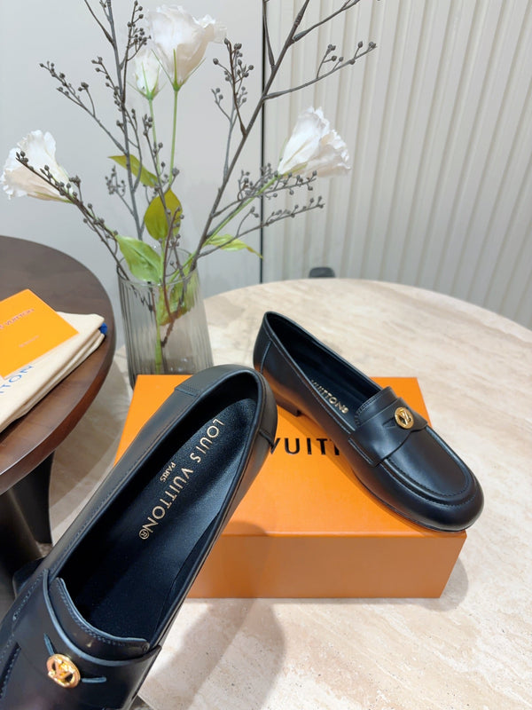 LV Soho Loafers Plain Black Calfskin