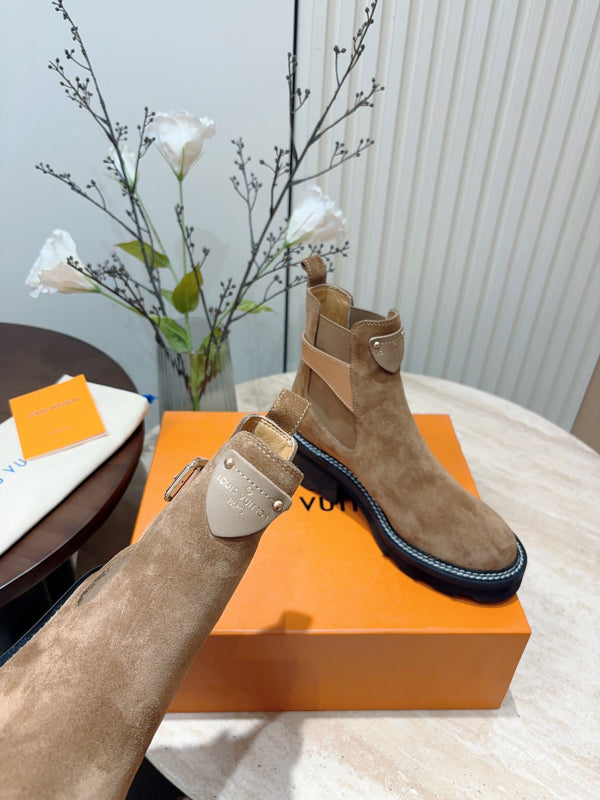 LV Beaubourg Ankle Boot Matte Brown Suede