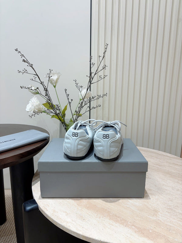 SOCCER SNEAKER IN WHITE QUILTED LAMBSKIN