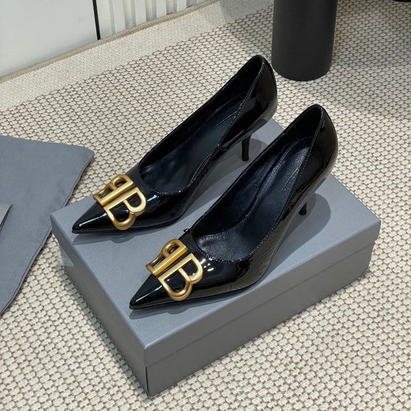DÉCOLLETÉ ALTE CON FIBBIA ORO BB A PUNTA 80MM IN PELLE DI VITELLO VERNICIATA NERA