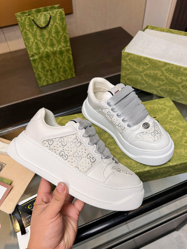 Sneaker GG Screener da uomo in tela di pecora bianca crema 523603