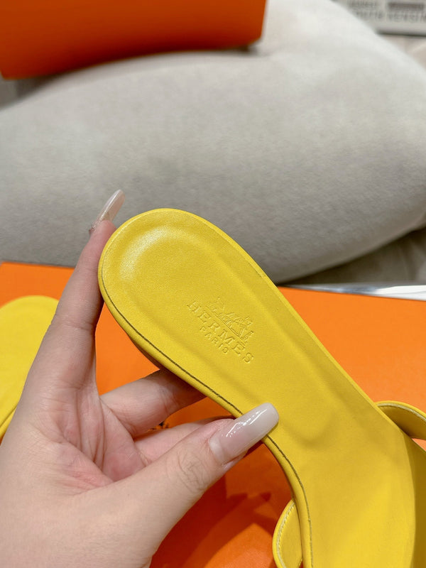 0ASIS SANDAL YELLOW CALFSKIN CLASSIC