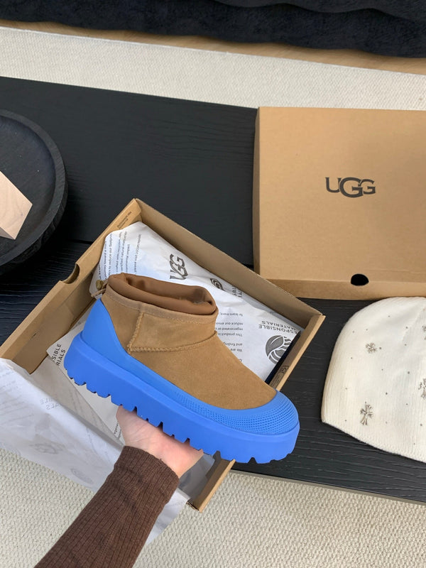 UGG Ultra Mini Ankle Boots Maroon Blue Suede Rubber 512900