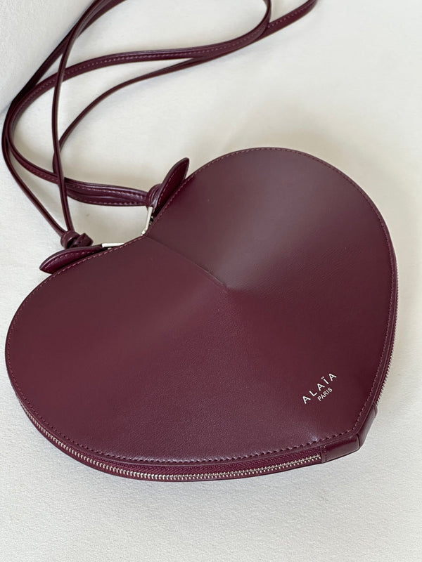 LE COEUR BAG 21 IN BURGUNDY RED CALFSKIN