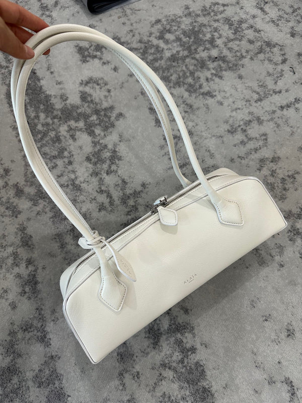 LE TECKEL MEDIUM BAG 32 IN WHITE GOATSKIN