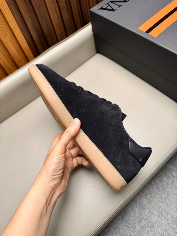Zegna Men's 232 Low-Top Sneakers Black Velvet