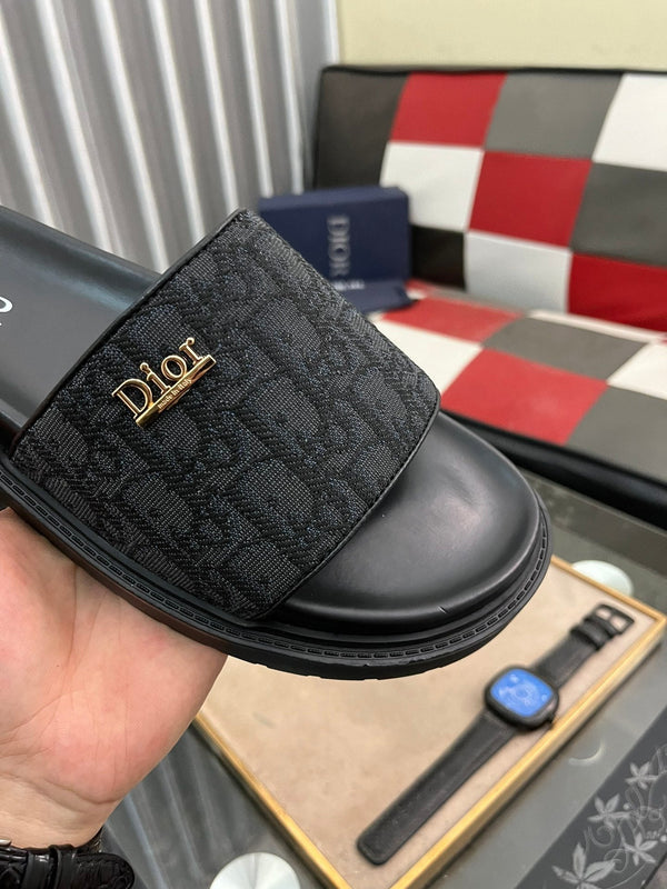 CD AQUA SLIDE SANDAL BLACK JACQUARD