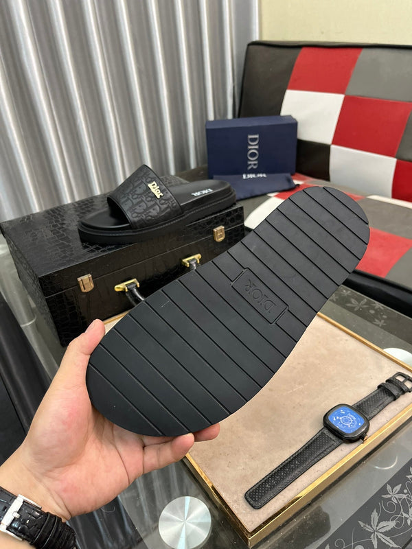 CD AQUA SLIDE SANDAL BLACK MONOGRAM CALFSKIN