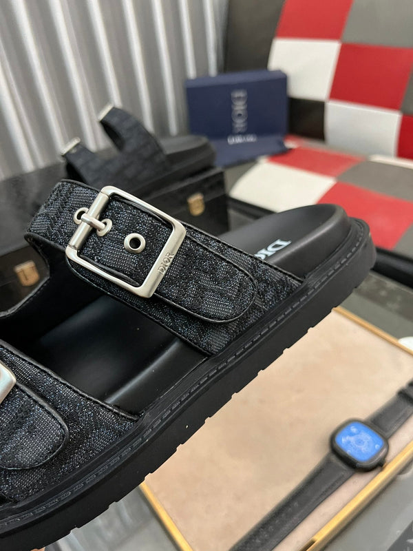 CD AQUA BUCKLE SANDAL BLACK JACQUARD