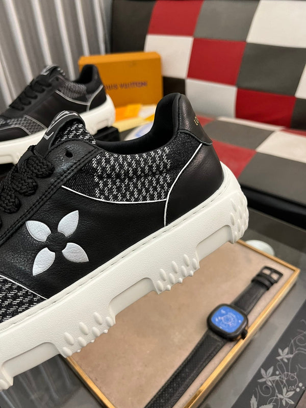 LV SNEAKER IN BLACK MONOGRAM CALFSKIN AND DENIM