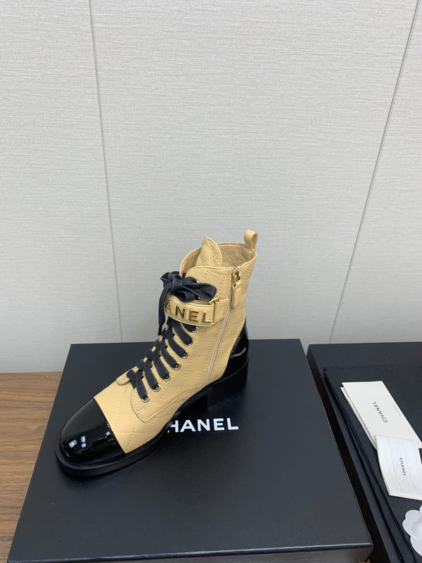 CC Short Boots Beige Cowhide