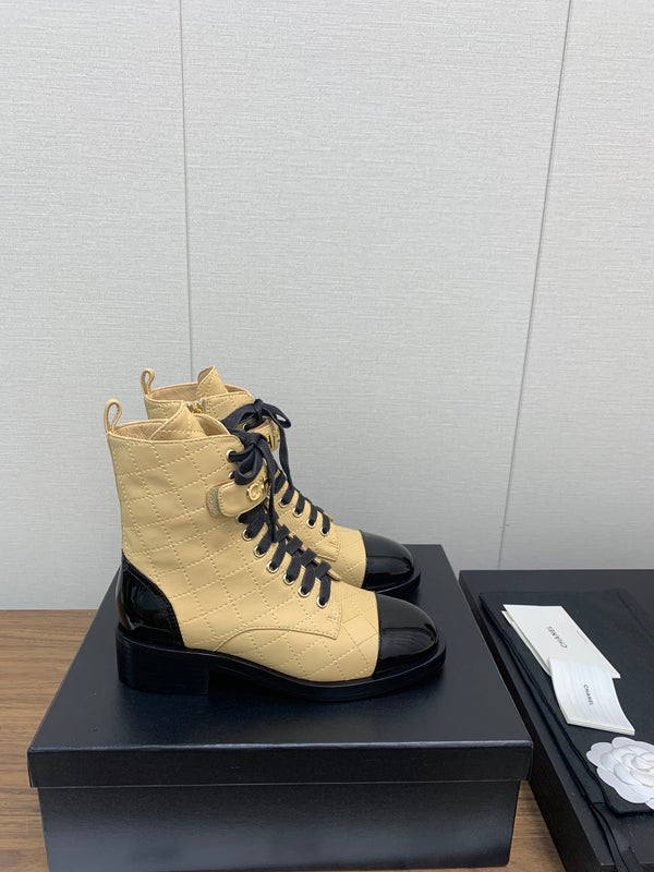 CC Short Boots Beige Cowhide