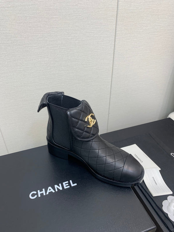 CC Short Boots 45mm Black Lambskin