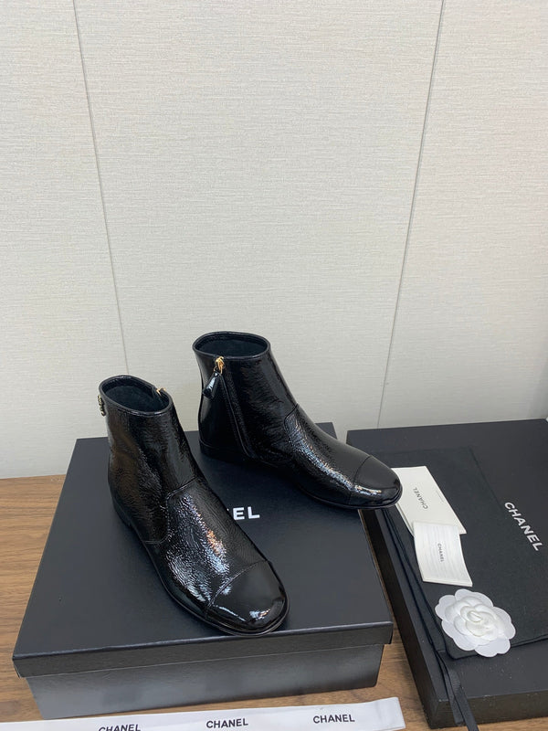 CC Ankle Boots 25mm Glossy Black Cowhide