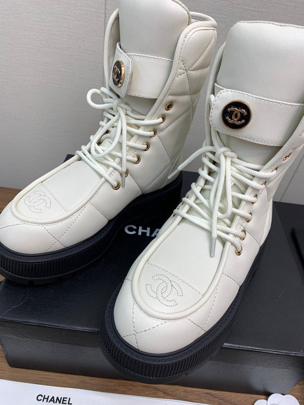 CC Short Boots 30mm White Cowhide