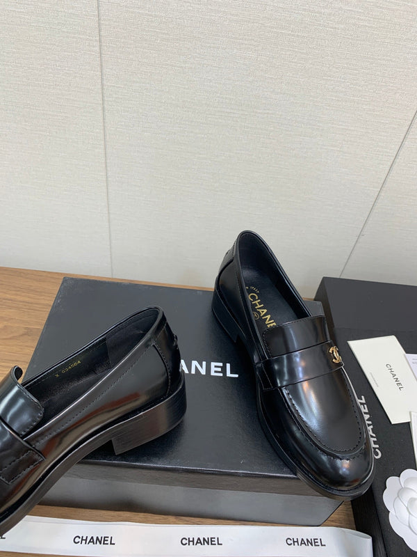 CC Loafers 25mm Glossy Black Lambskin