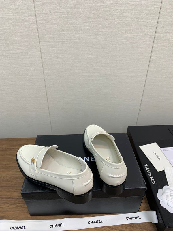 CC Loafers 25mm White Lambskin
