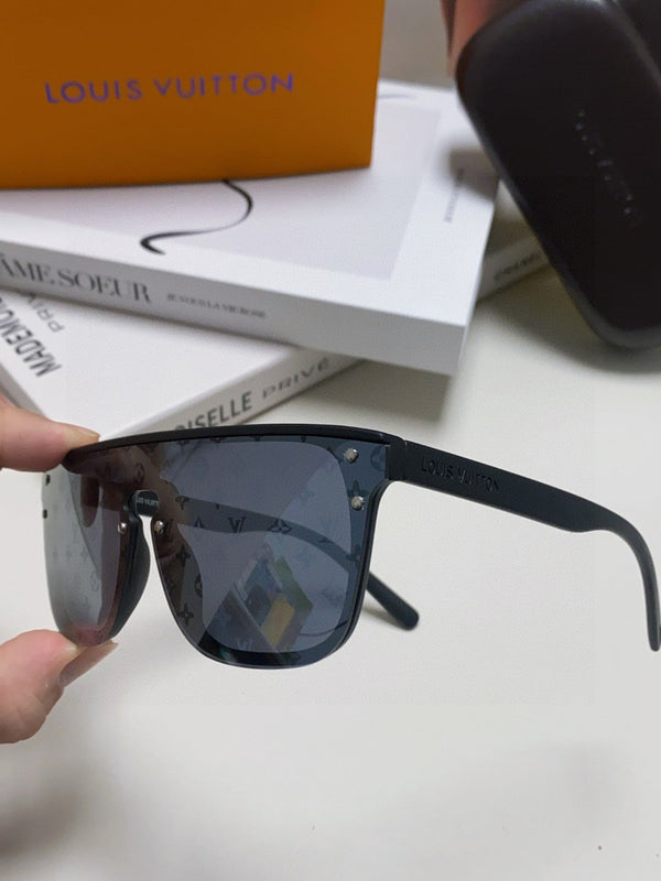 OCCHIALI DA SOLE WAIMEA 581362 IN ACETATO NERO CON MONOGRAMMA SULLE LENTI