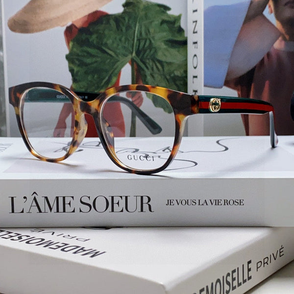 OCCHIALI DA SOLE CON MONTATURA A FARFALLA 570220 IN ACETATO