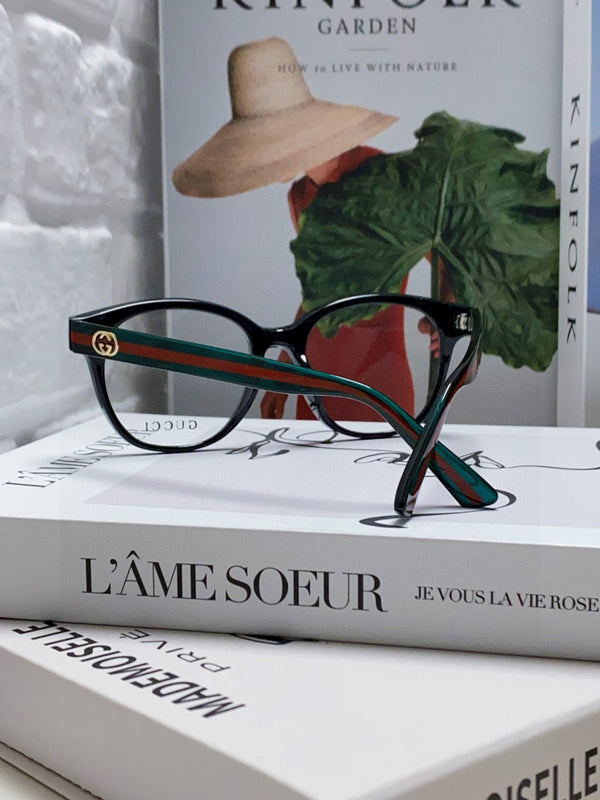 OCCHIALI DA SOLE CON MONTATURA A FARFALLA 570220 IN ACETATO