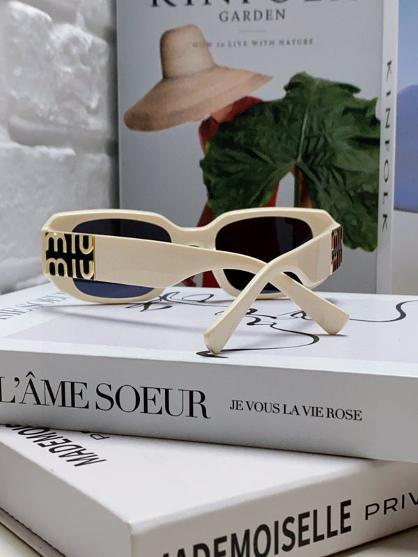 LUNETTES DE SOLEIL GLIMPSE 576819 EN ACÉTATE BLANC