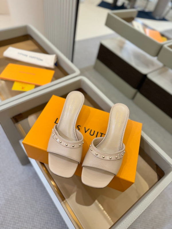 LV x TM 6AM Mule 4cm Beige Sheepskin 241217