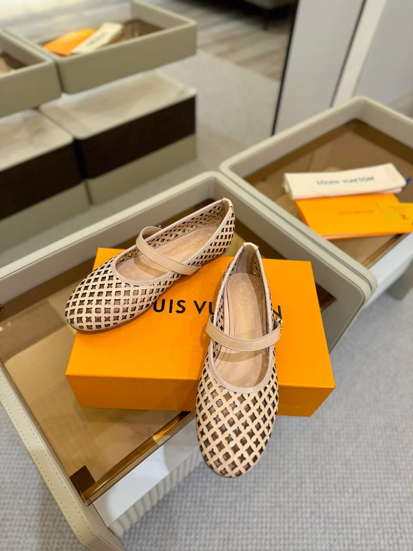 Romy Flat Ballerina Peach Perforated Patent Calf Leather 241230