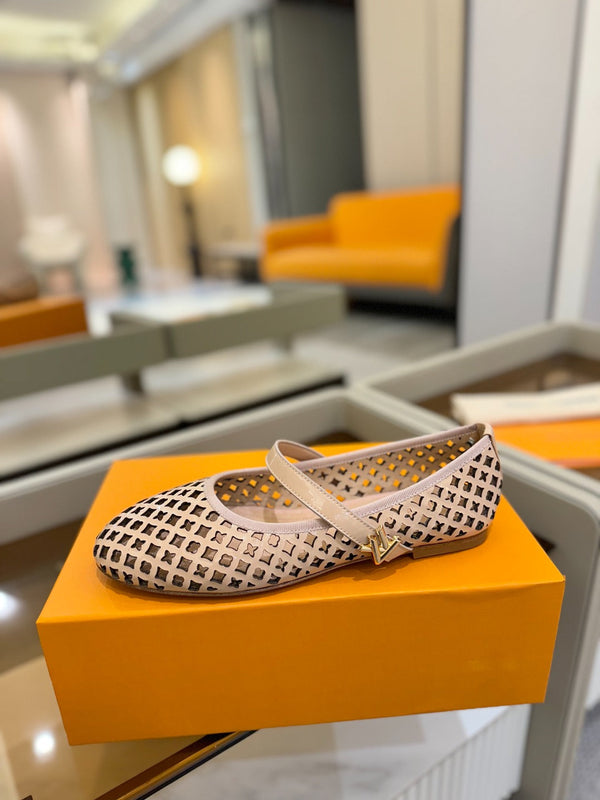 Romy Flat Ballerina Peach Perforated Patent Calf Leather 241230