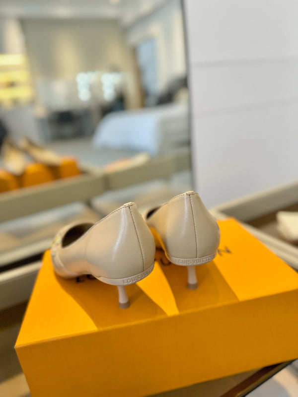 6AM 5.5cm Beige Leather Pumps 241206