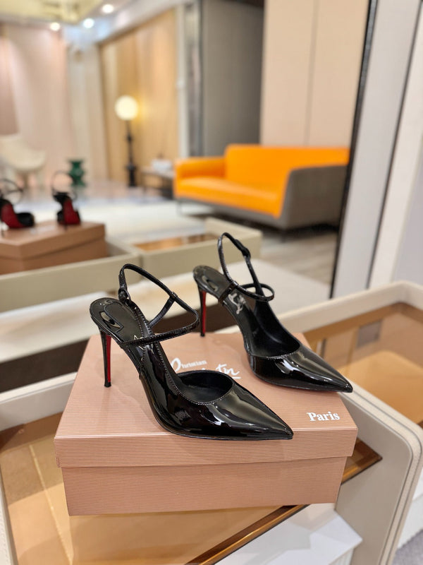 CL Jenlove Slingback 10.5cm Black Patent Leather 635811