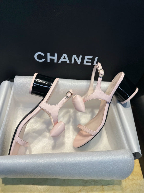 CC 26s Bow Block Heel Sandals Pink Leather 964839