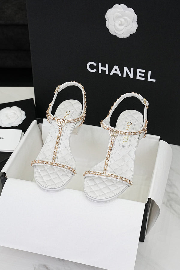 CC 26s Heart CC T-Strap Sandals White Quilted Leather 964934