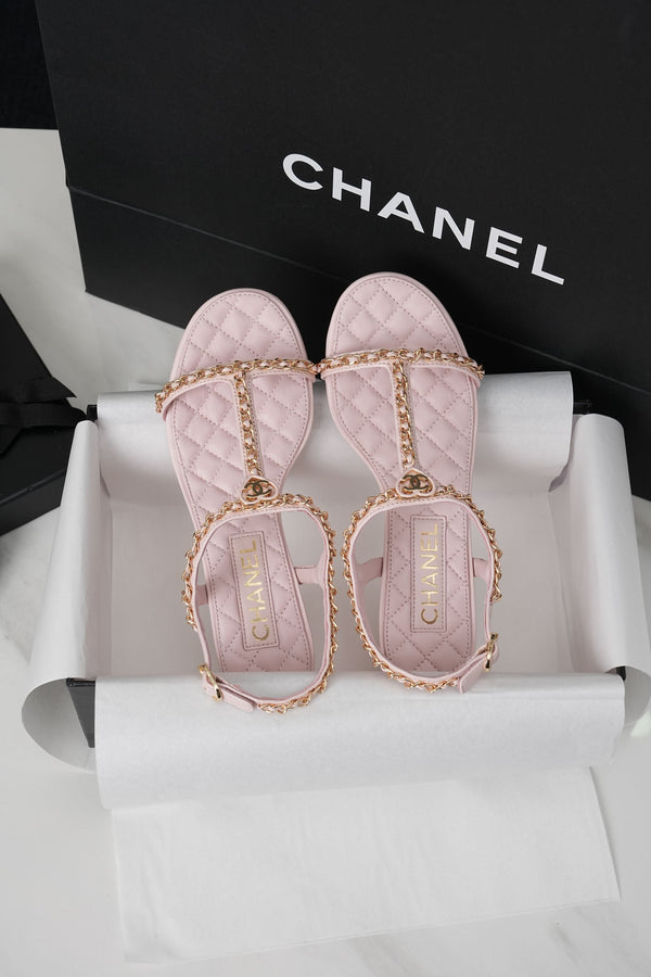 CC 26s Heart CC T-Strap Sandals Light Pink Quilted Leather 964933