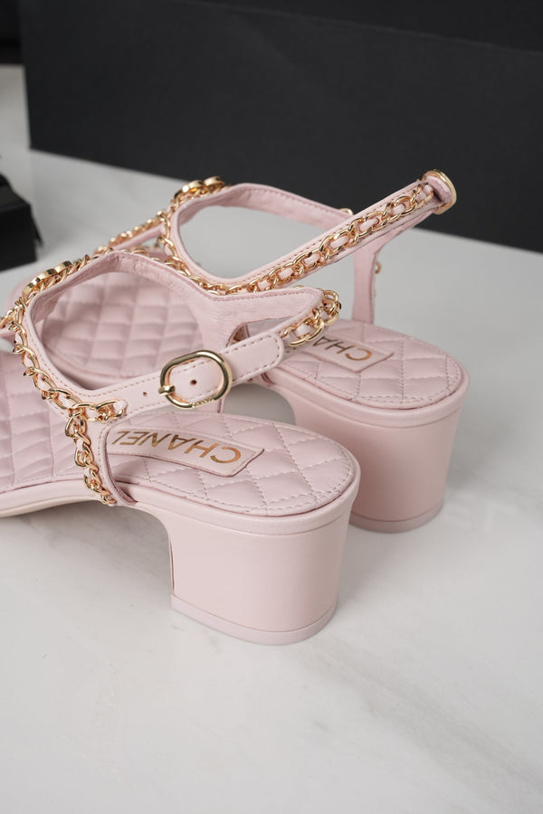 CC 26s Heart CC T-Strap Sandals Light Pink Quilted Leather 964933