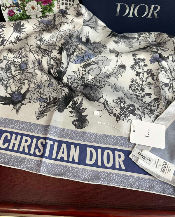 CD 26s Scarf 90cm Silk 304189