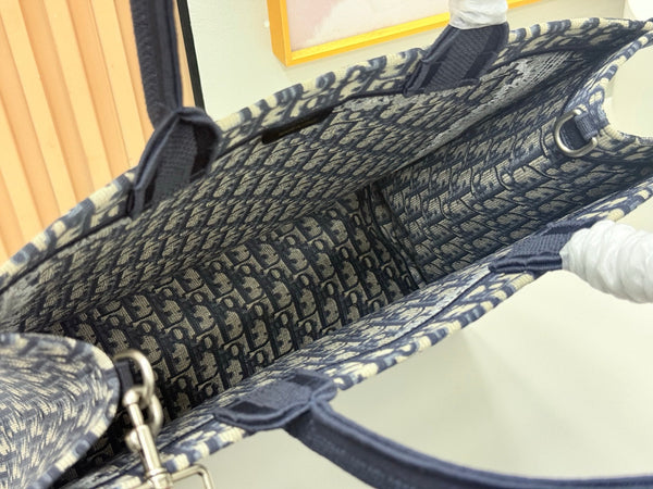 CD Book Tote Blue Dior Oblique Embroidery and White Lace