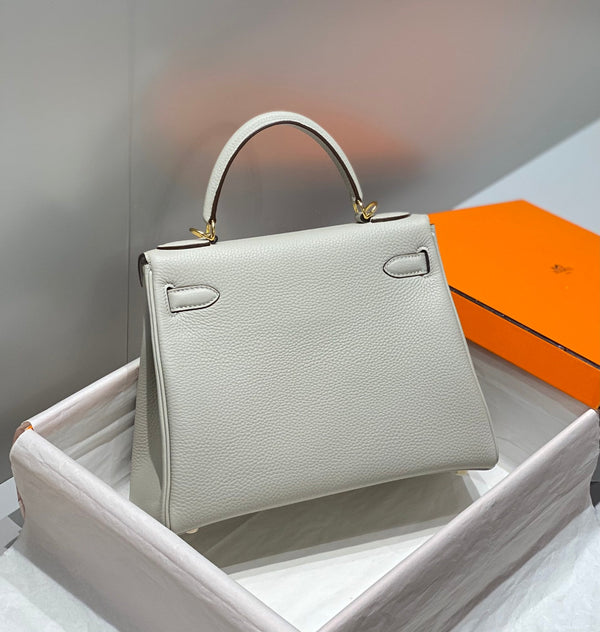 HM KELLY 28CM GRIGIO CHIARO TOGO GOLD HARDWARE