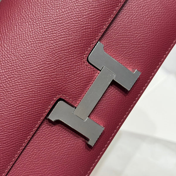 HM Constance Elan 24 Sangria Red Epsom Silver Hardware 237349