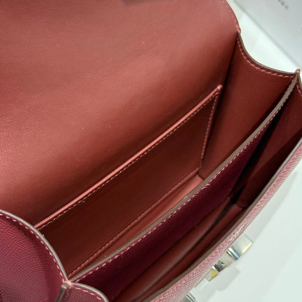 HM CONSTANCE 18 DARK RED EPSOM SILVER HARDWARE 243163