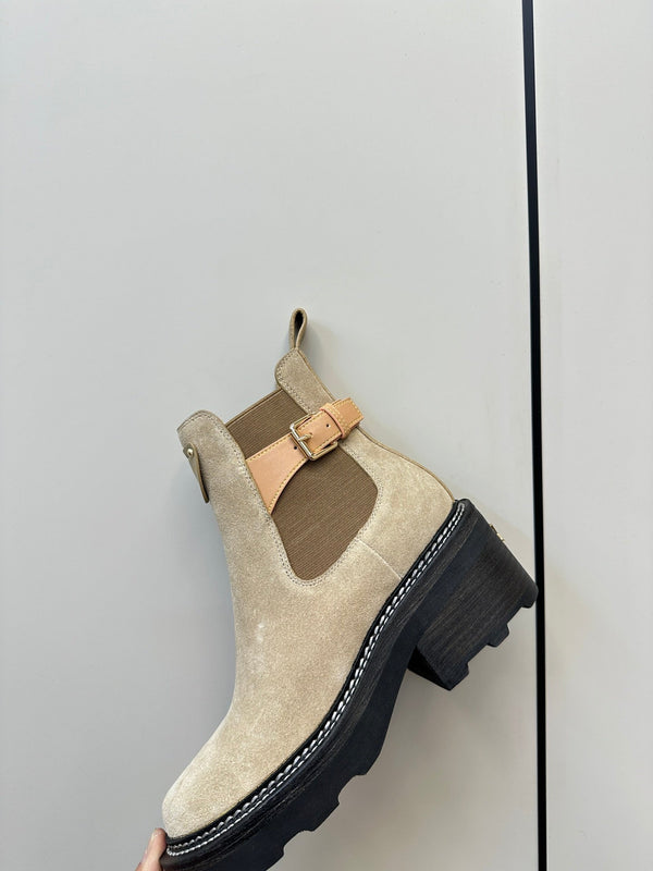LV Beaubourg Ankle Boot Beige Suede