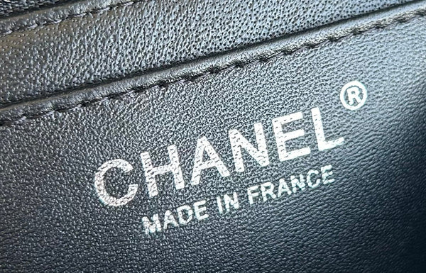 MINI FLAP BAG 20 IN LIGHT GRAY TWEED SILVER HARDWARE