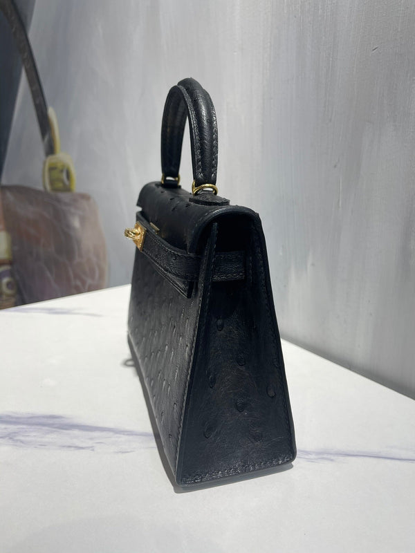Hermes Kelly 19 Sellier Black Ostrich Leather Bag GHW (need 25 day to produce) 270332