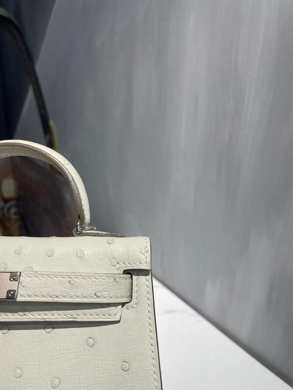 Hermes Kelly 19 Sellier Off White Ostrich Leather Bag Sliver Hardware (need 25 day to produce) 270341
