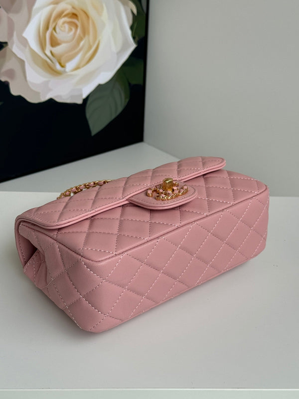 Borsa mini con patta 24c 20 cm con manico superiore in pelle di agnello rosa